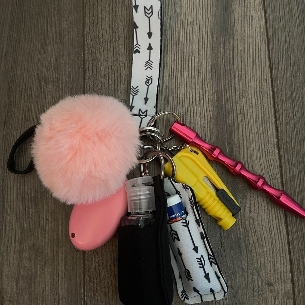 Safety keychains - Picture 5 of 9